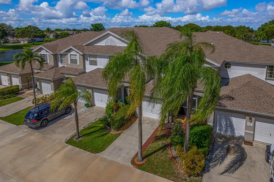 9203 Boca Gardens Circle S #E, Boca Raton, FL 33496 - Image #2