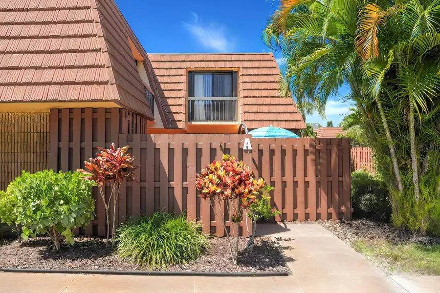 825 Center Street #14a, Jupiter, FL 33458 - Image #2