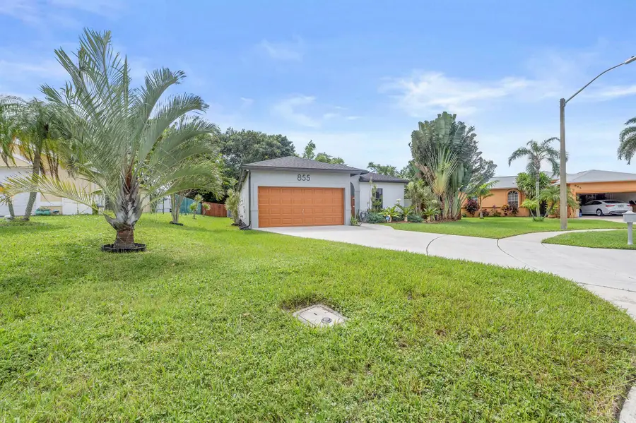 855 Carlee Circle, Boynton Beach, FL 33426 - Image #3