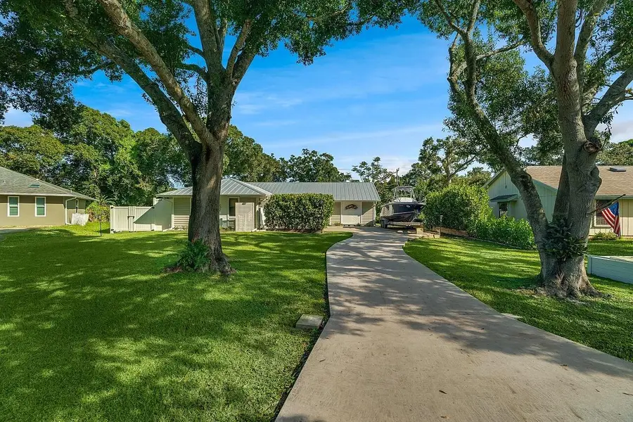 781 24th Square, Vero Beach, FL 32962 - Image #3