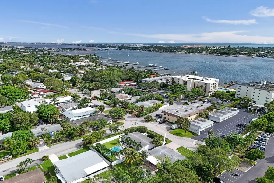 1205 S Lake Drive, Lantana, FL 33462 - Image #3