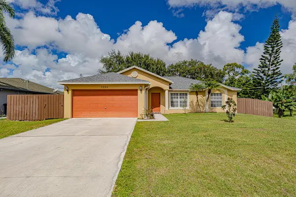 1265 SW Albenga Avenue, Port St Lucie, FL 34953