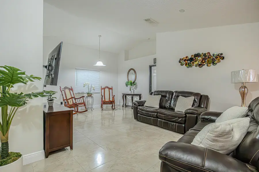 1265 SW Albenga Avenue, Port Saint Lucie, FL 34953 - Image #2