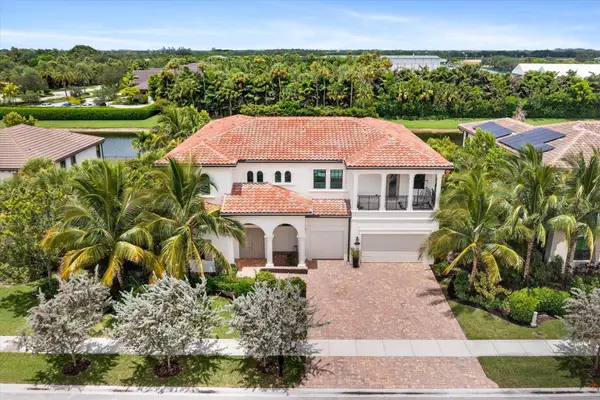 8195 Grand Prix Lane, Boynton Beach, FL 33472
