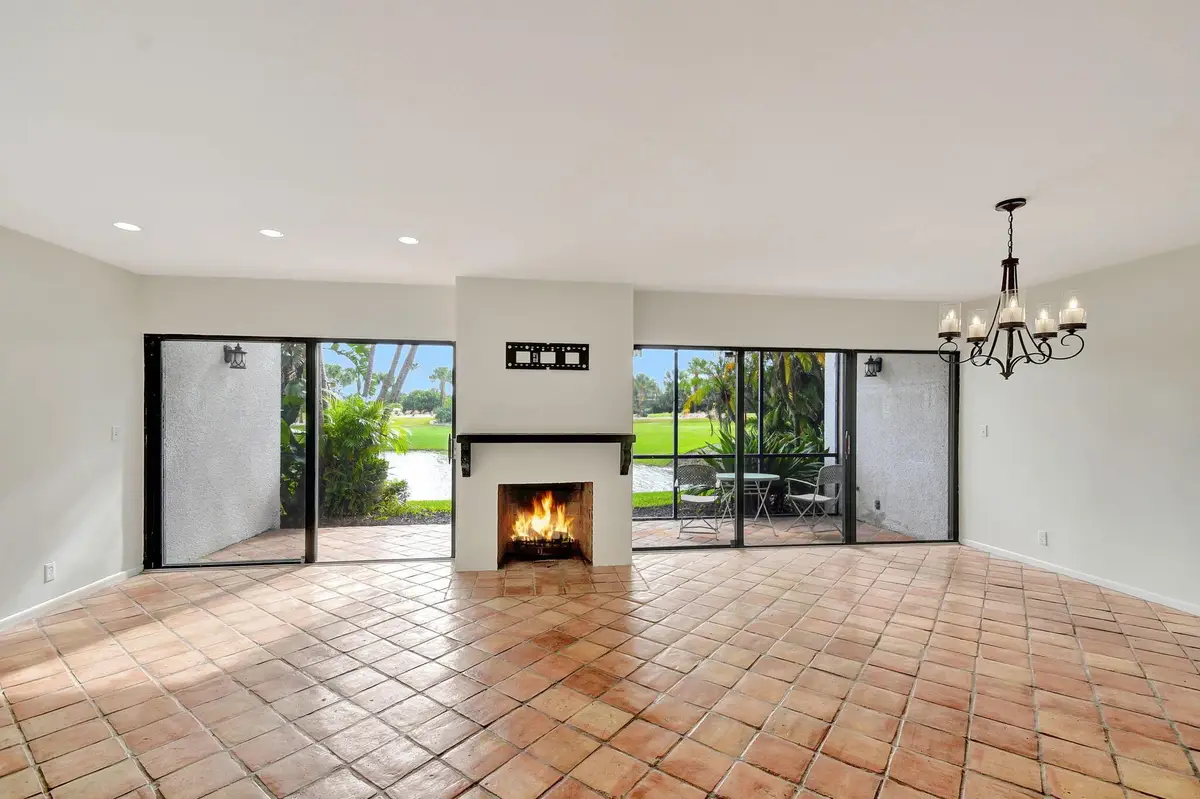 1906 Presidential Way #1-C, West Palm Beach, FL 33401 - Image #1