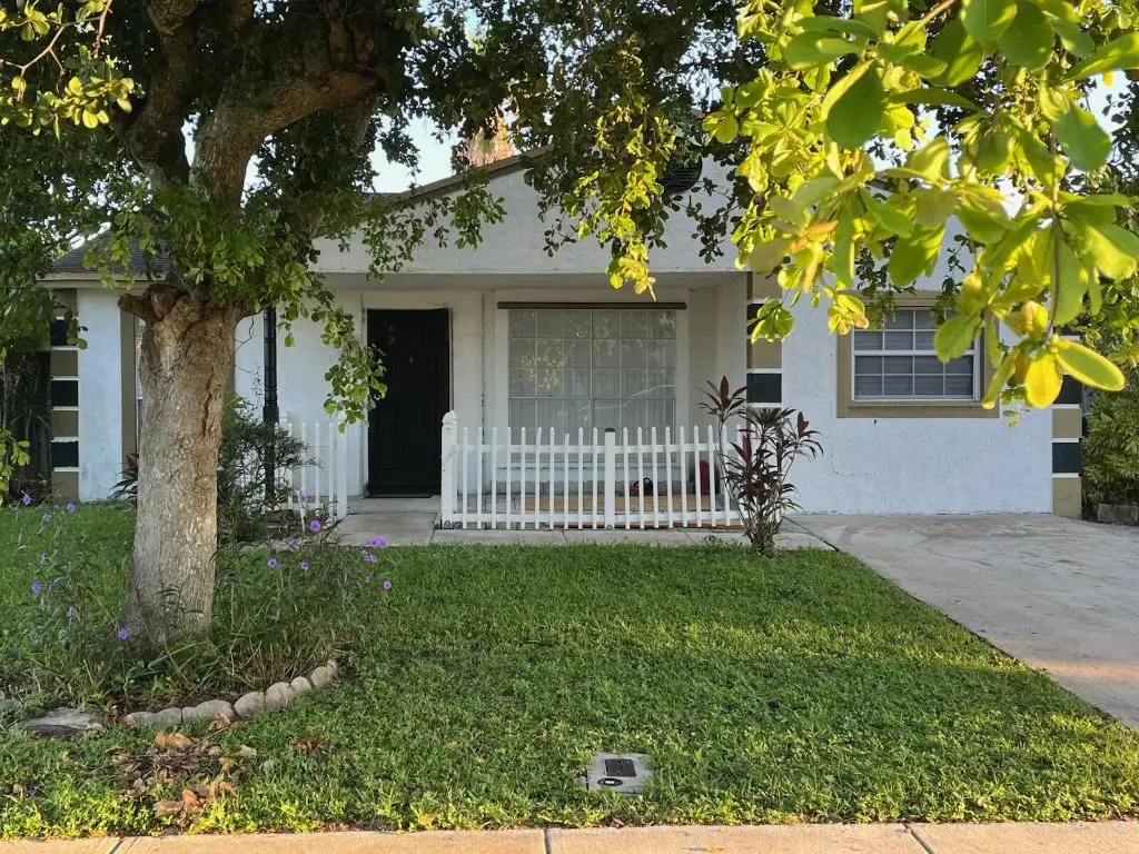 10705 Aquarius Lane, Royal Palm Beach, FL 33411 - Image #1