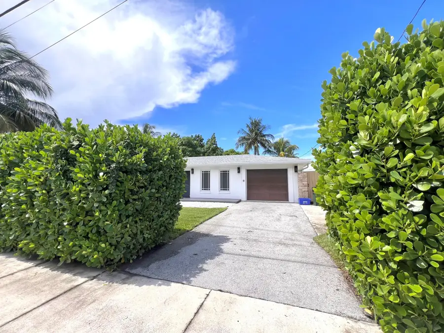 902 S Swinton Avenue, Delray Beach, FL 33444 - Image #3