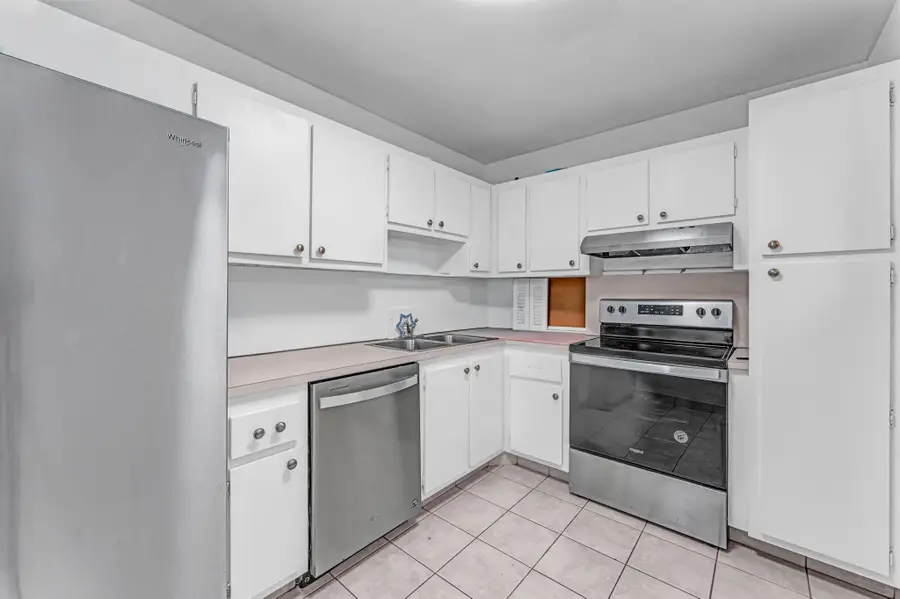 4465 Luxemburg Court #103, Lake Worth, FL 33467 - Image #3