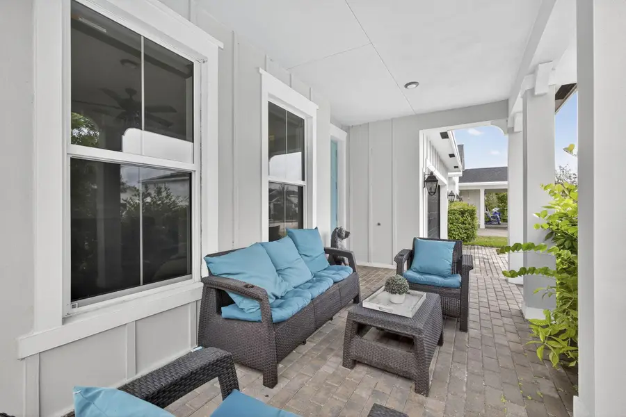 945 Wandering Willow Way, Loxahatchee, FL 33470 - Image #3