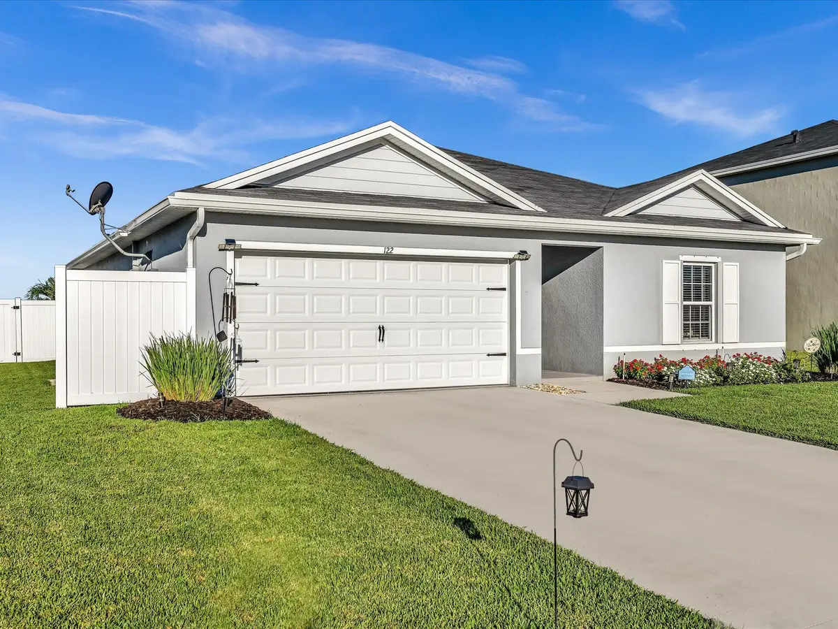 122 Dabou Loop, Belle Glade, FL 33430 - Image #1