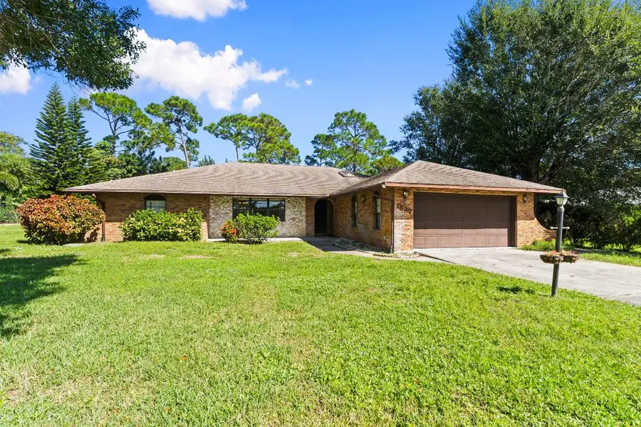 1537 SE Blockton Avenue, Port Saint Lucie, FL 34952 - Image #3