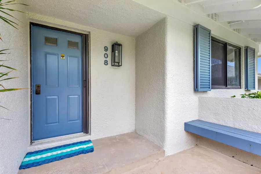 908 Club Drive #908, Palm Beach Gardens, FL 33418 - Image #2