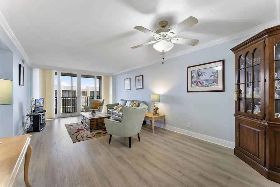 8 Royal Palm Way #6040, Boca Raton, FL 33432 - Image #3