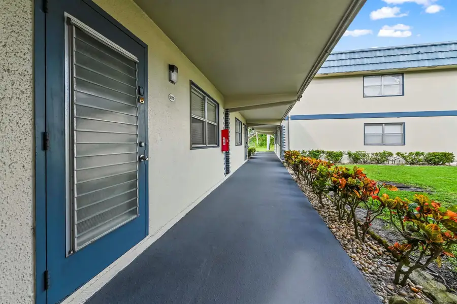 213 Brittany Drive E, Delray Beach, FL 33446 - Image #3