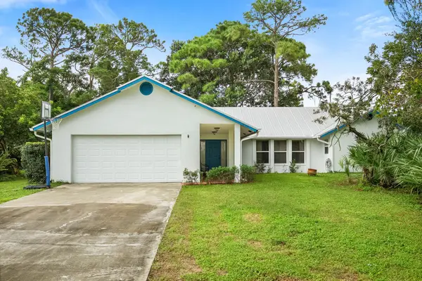 8776 SE May Terrace, Hobe Sound, FL 33455