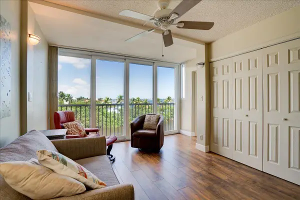 1820 New Palm Way #402, Boynton Beach, FL 33435