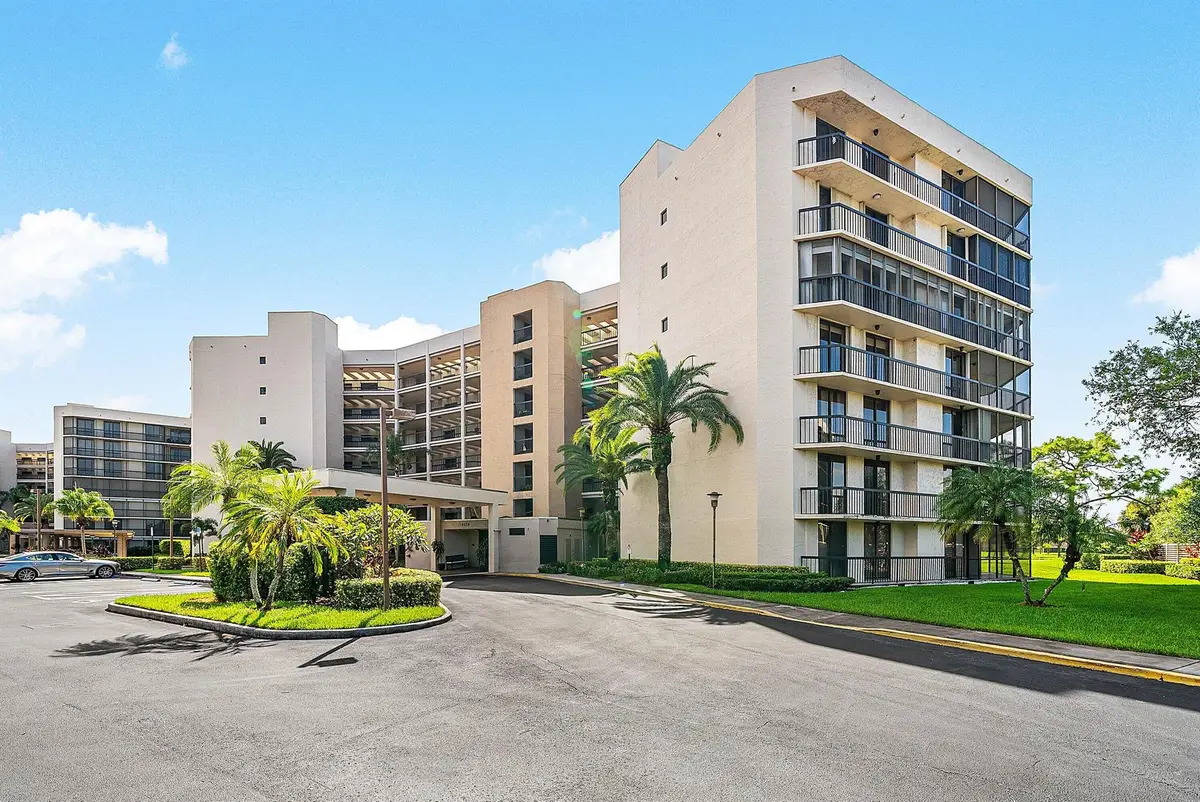 5279 Fountains Drive S #405, Lake Worth, FL 33467 - Image #1