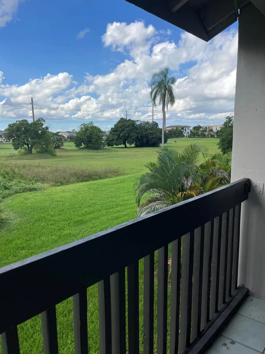 8879 Fontainebleau Boulevard #206, Miami, FL 33172 - Image #2