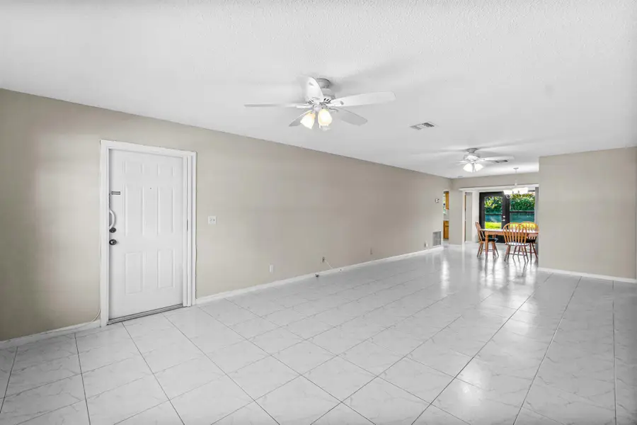 4640 Rosewood Tree Court #B, Boynton Beach, FL 33436 - Image #3