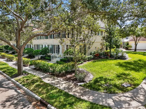 246 Iris Drive, Jupiter, FL 33458