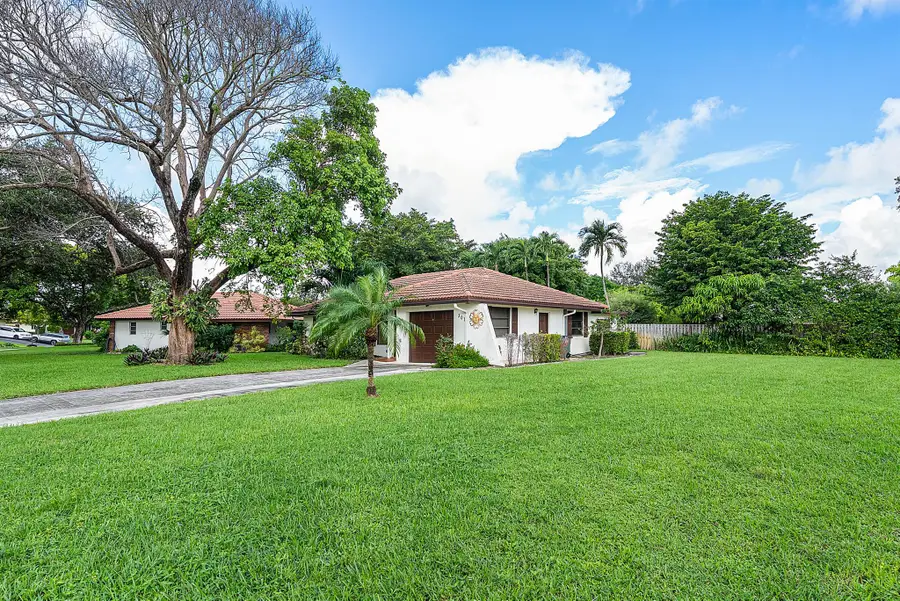 301 NW 42nd Street, Boca Raton, FL 33431 - Image #3