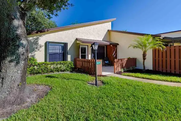 8075 SE Villa Circle, Hobe Sound, FL 33455