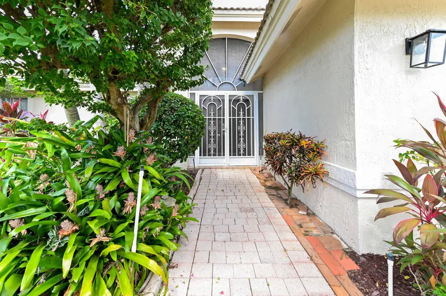 7351 Sterling Falls Lane W, Boynton Beach, FL 33437 - Image #3