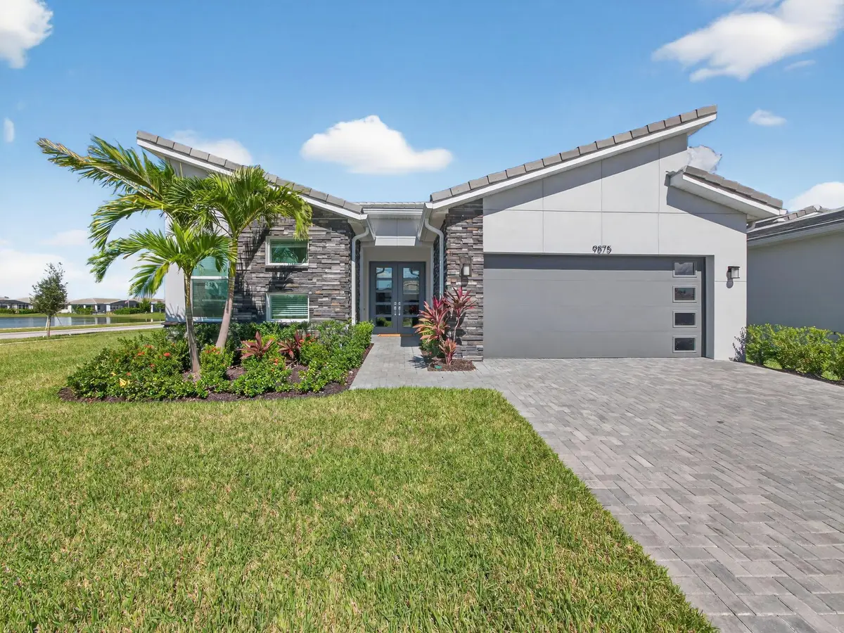 9875 SW Veronese Drive, Port Saint Lucie, FL 34987 - Image #1