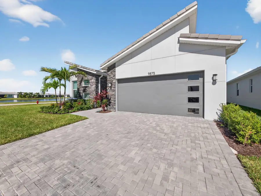 9875 SW Veronese Drive, Port Saint Lucie, FL 34987 - Image #3