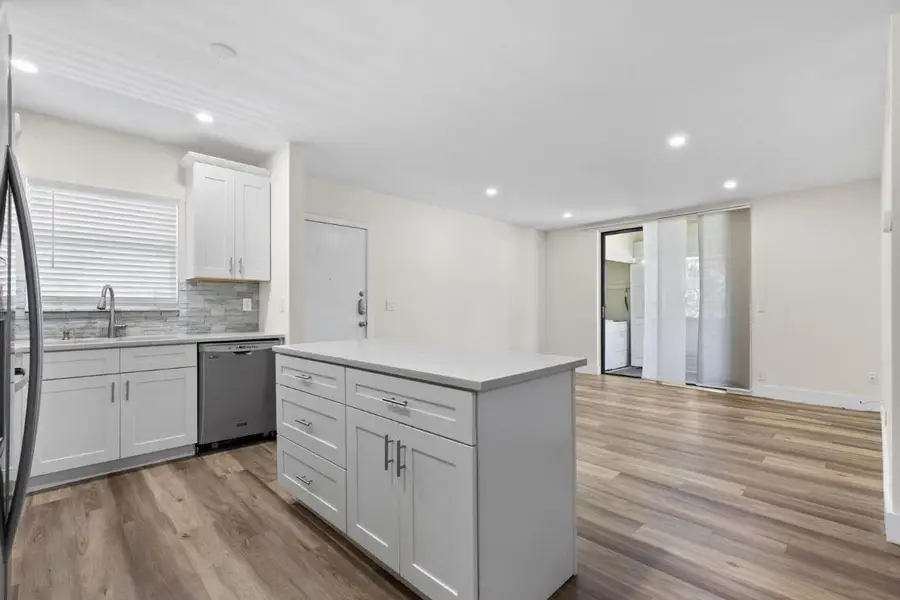 8406 W Sample Road #226, Coral Springs, FL 33065 - Image #2