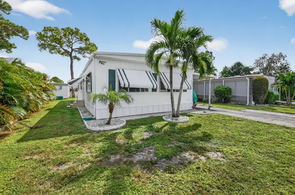 8008 Esperanza Bay, Boynton Beach, FL 33436