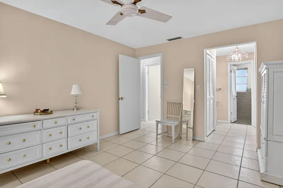 303 NW 42nd Street, Boca Raton, FL 33431 - Image #2