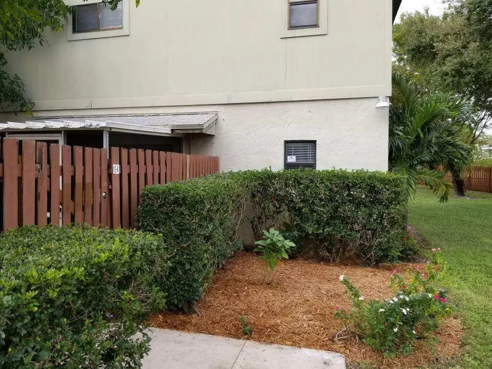 10 Crossings Circle #A, Boynton Beach, FL 33435 - Image #1
