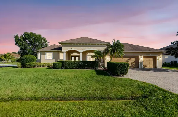 5841 NW Alpha Court, Port St Lucie, FL 34986