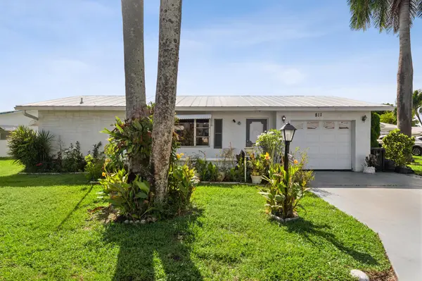 811 SW 18th Court, Boynton Beach, FL 33426