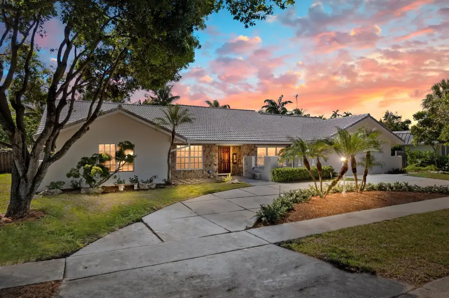 620 SW 17th Street, Boca Raton, FL 33486 - Image #2