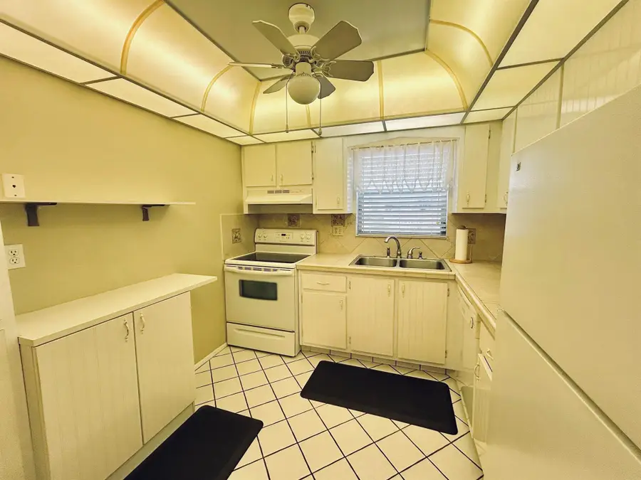 2787 Dudley Drive W #G, West Palm Beach, FL 33415 - Image #3