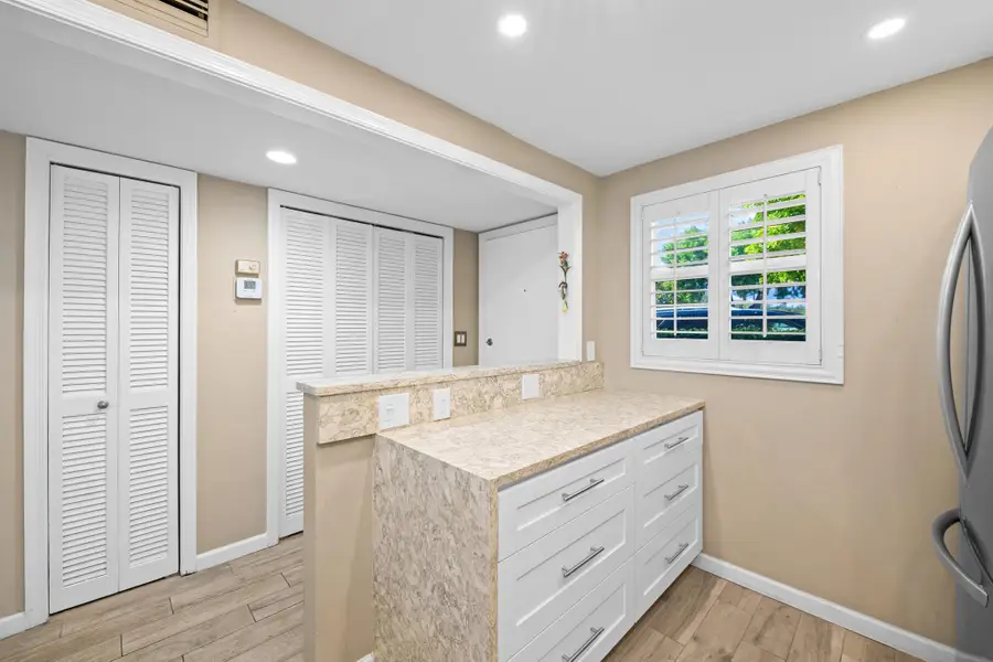 5900 NE 7th Avenue #106n, Boca Raton, FL 33487 - Image #2