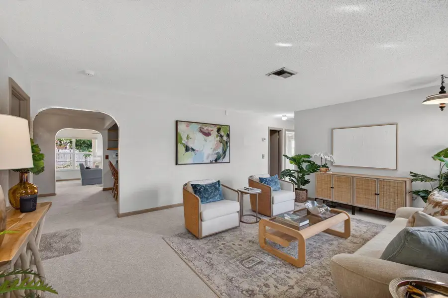 142 W Palmetto Road, Lake Worth, FL 33467 - Image #3