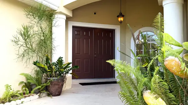 1522 SW Medley Lane, Port St Lucie, FL 34953