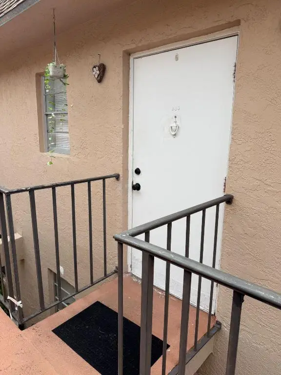 650 SW 2nd Avenue #2490, Boca Raton, FL 33432 - Image #3