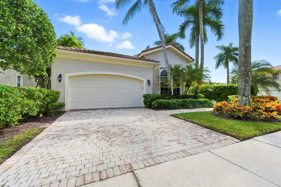 102 Andalusia Way, Palm Beach Gardens, FL 33418 - Image #2