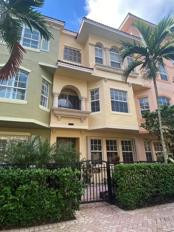 2456 San Pietro Circle, Palm Beach Gardens, FL 33410