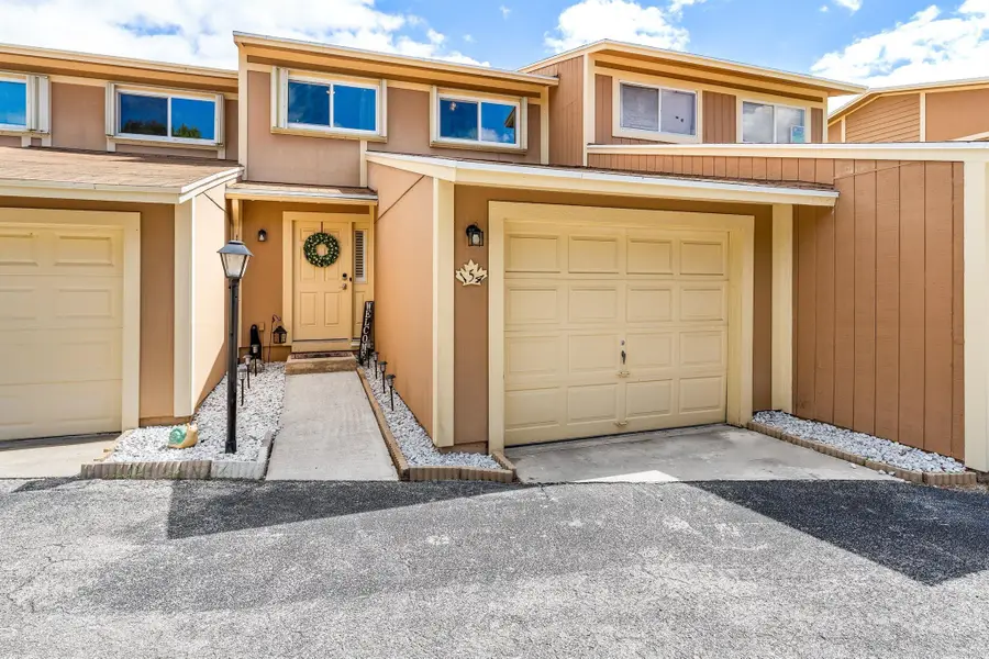 154 Maplecrest Circle, Jupiter, FL 33458 - Image #2