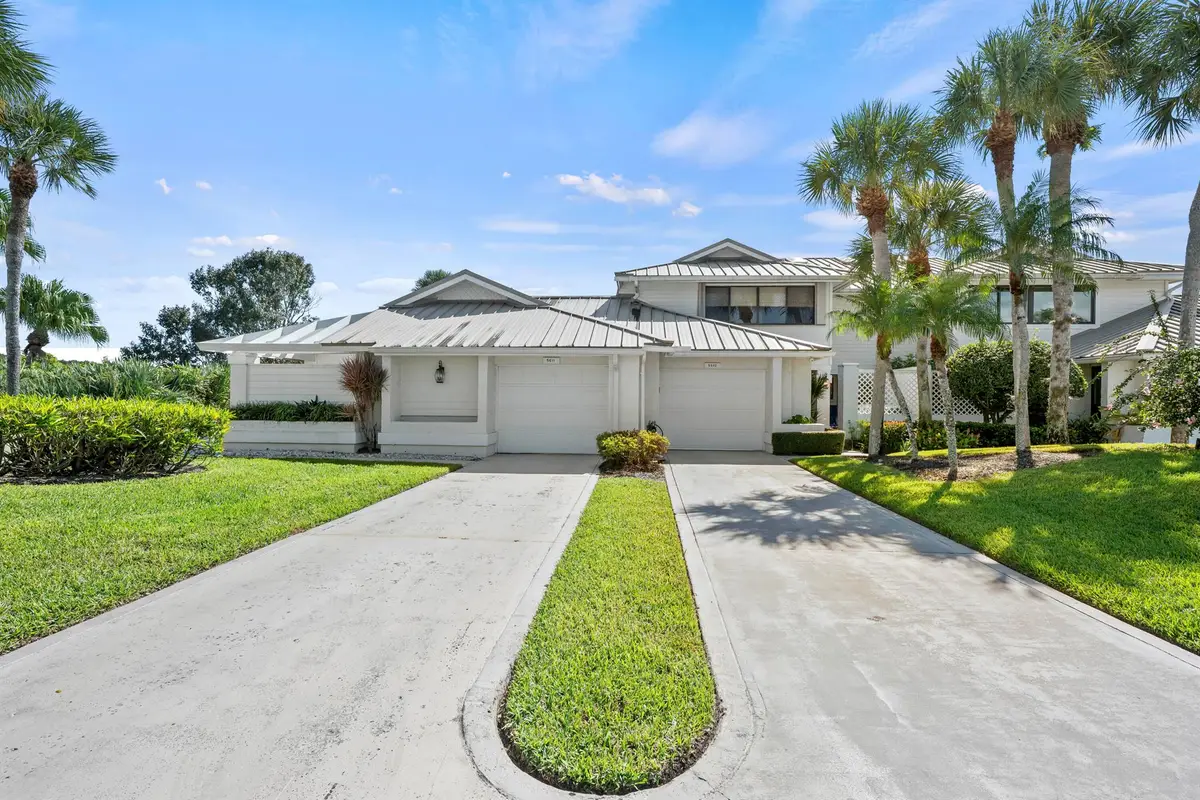 5610 SE Foxcross Place, Stuart, FL 34997 - Image #1