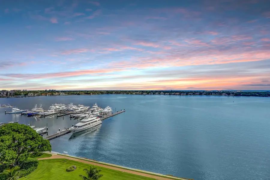 132 Lakeshore Drive #1117, North Palm Beach, FL 33408 - Image #2