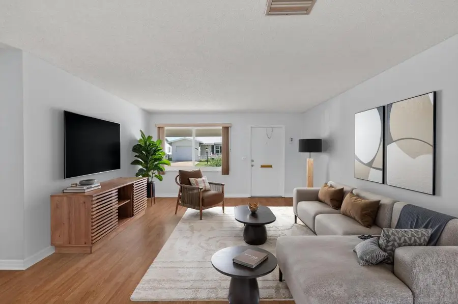 2095 SW 13th Terrace, Boynton Beach, FL 33426 - Image #2