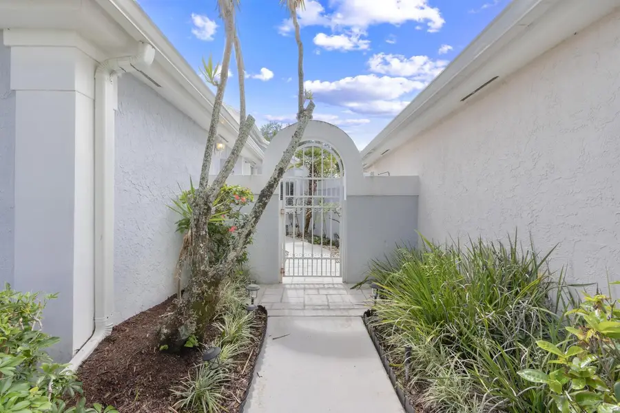 5 Brighton Court, Palm Beach Gardens, FL 33418 - Image #3