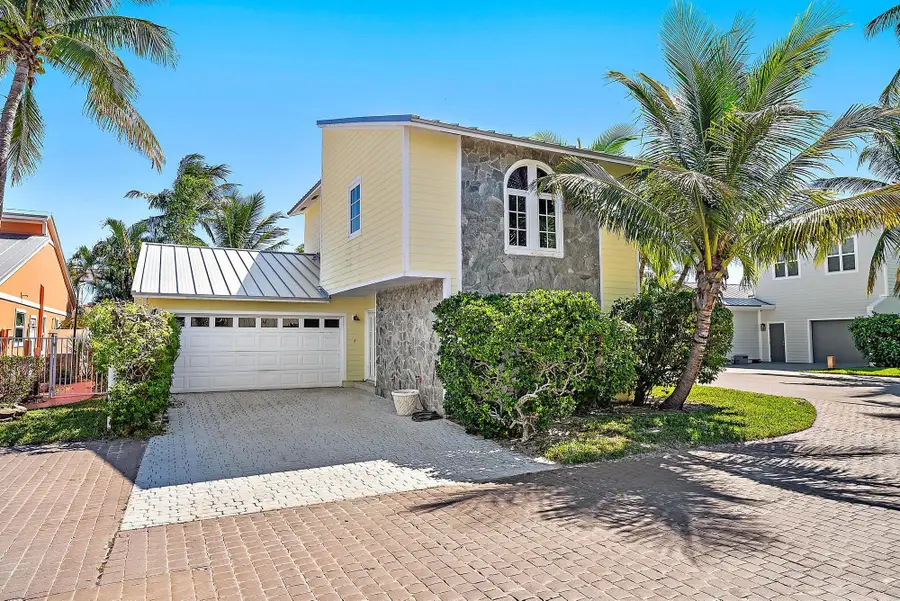 301 Xanadu Place, Jupiter, FL 33477 - Image #2