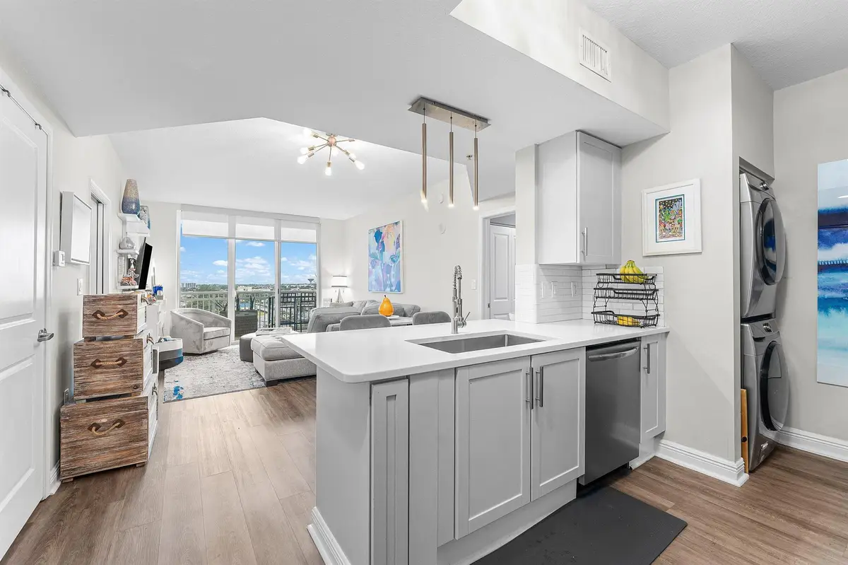 350 N Federal Highway #913, Boynton Beach, FL 33435 - Image #1